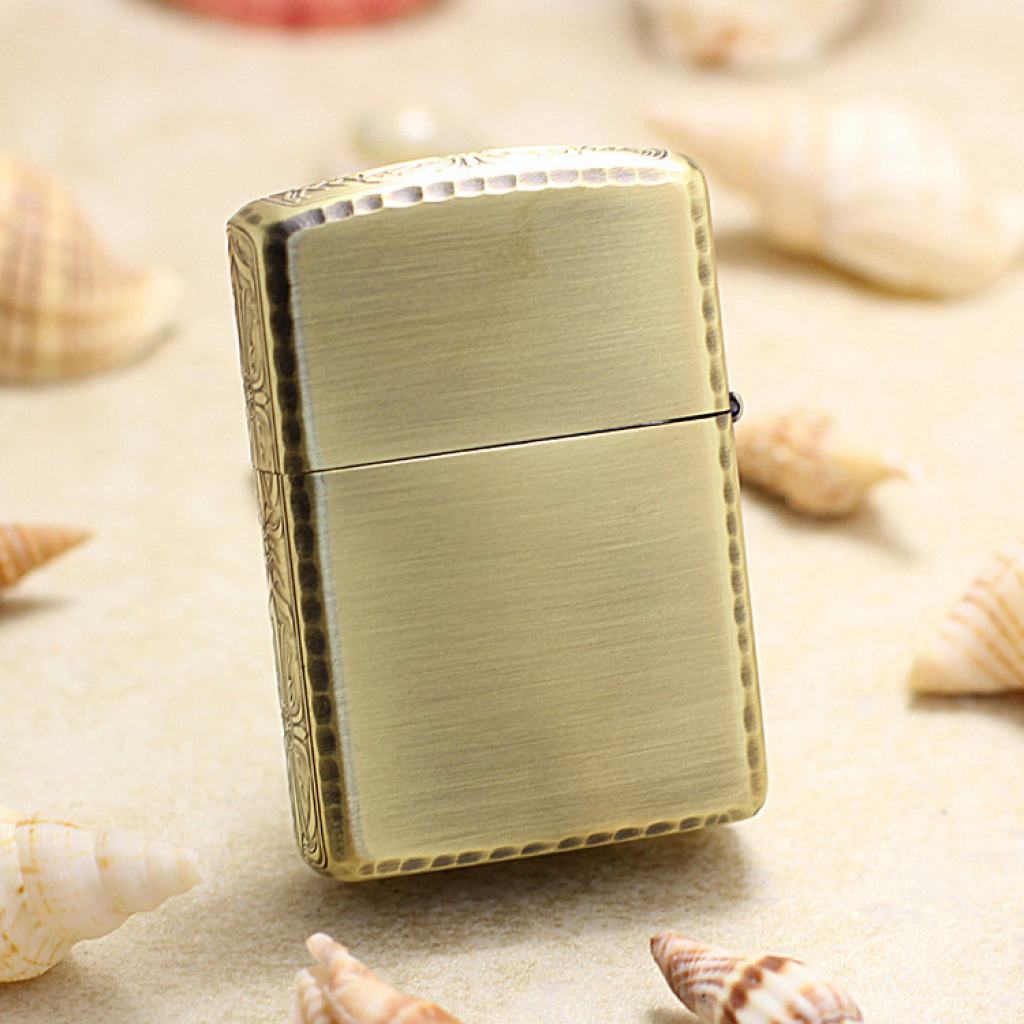 Zippo Chính Hãng Đồng Cổ Khắc Chữ Thập Quanh Viền Vỏ Dày Armor Giới Hạn