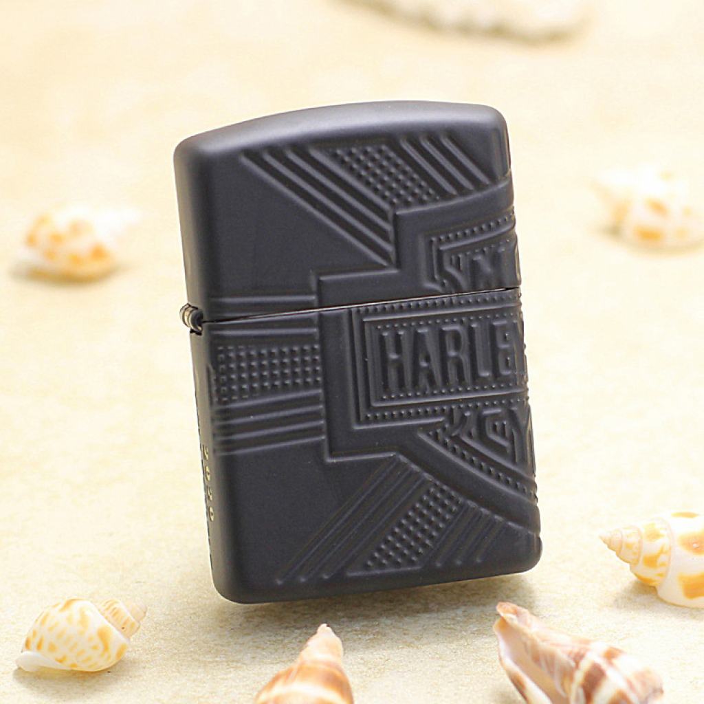 Bật Lửa Zippo Đen Sơn Đánh Dấu Lễ Kỷ Niệm Hàng Năm Của Harley