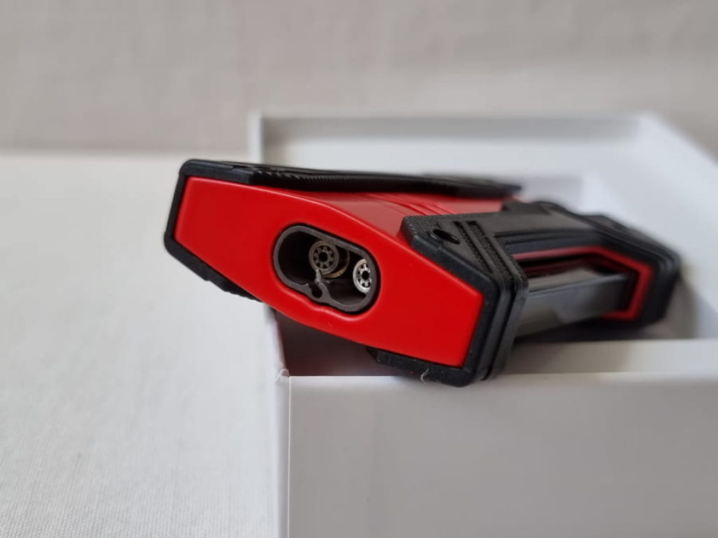 S.T. Dupont Defi XXTREME Lighter, Black and Red 021601