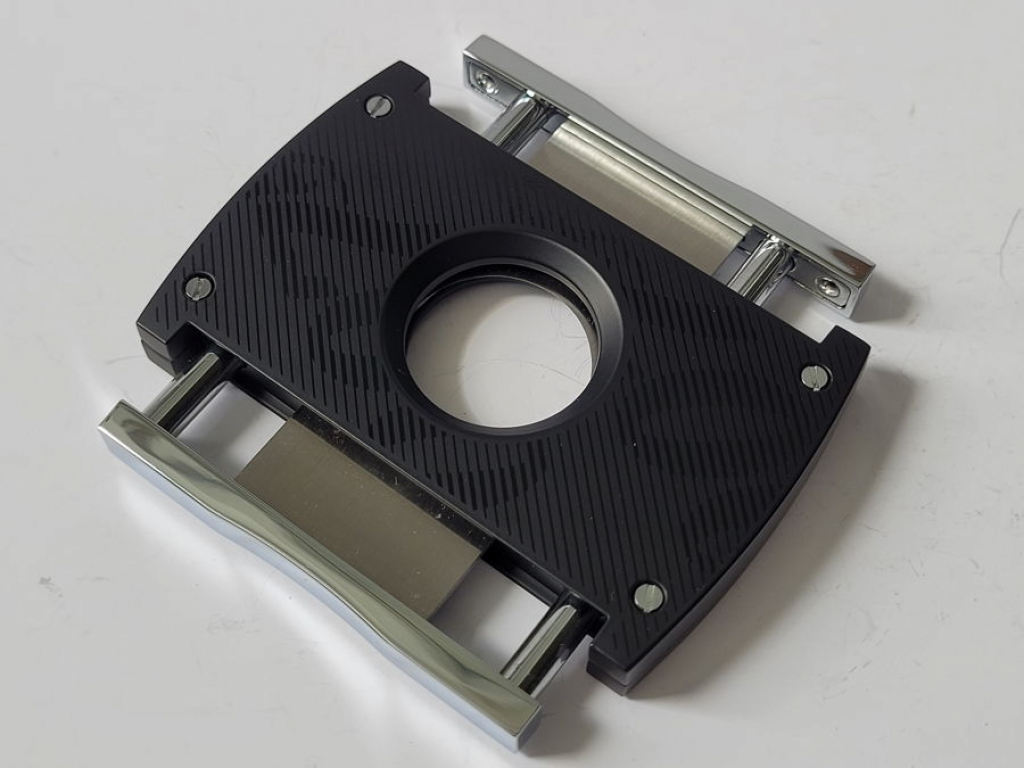 S.T. Dupont MaxiJet James Bond 007 Cigar Cutter