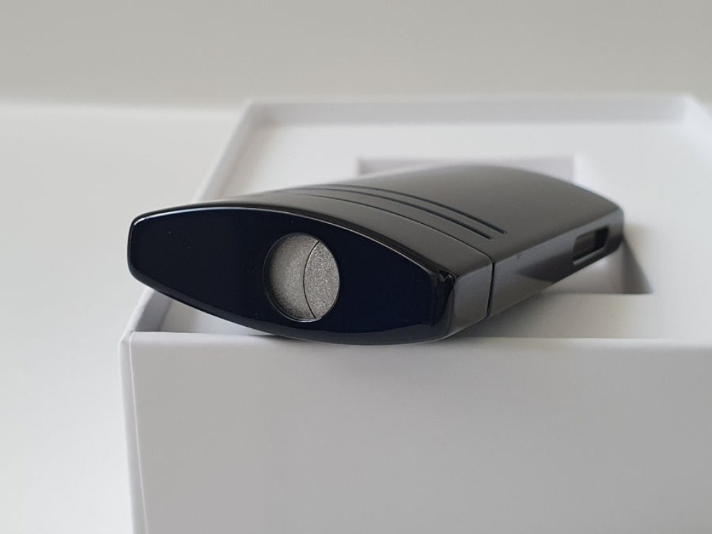 S.T. Dupont MaxiJet Lighter Midnight Blue 020102N