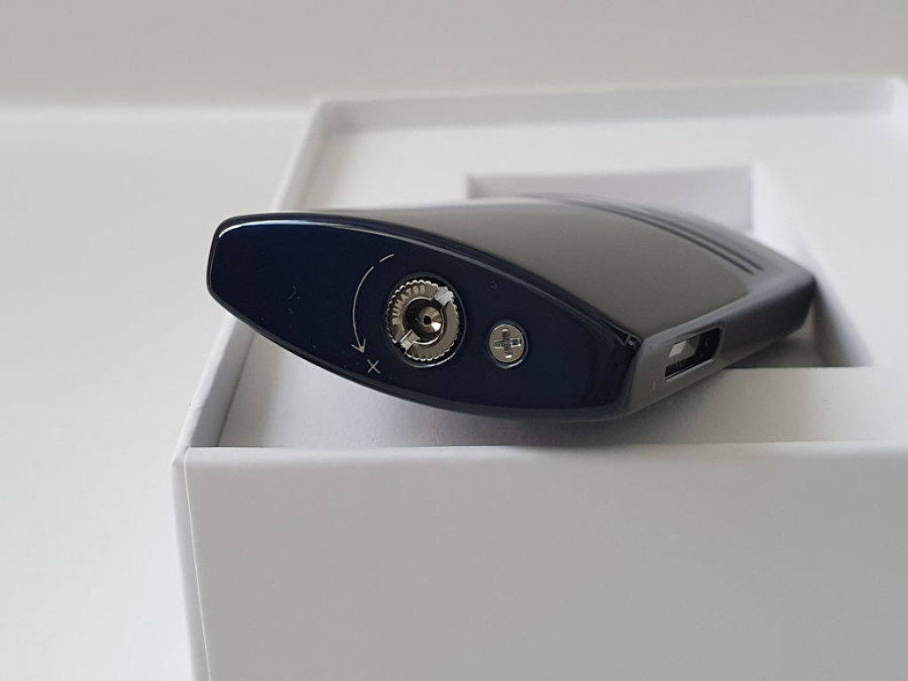S.T. Dupont MaxiJet Lighter Midnight Blue 020102N