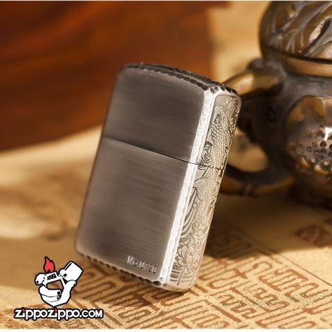 Bật lửa zippo bạc khắc cá chép vượt vũ môn xung quanh