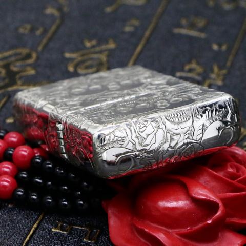 Bật Lửa Zippo Bạc Nguyên Khối Cao Cấp Khắc  Năm Mặt Đầu Lâu Hoa Hồng Vỏ Dày Armor