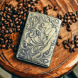 BẬT LỬA ZIPPO BẢN ĐỒNG DÀY KHẮC HÌNH 3D CÔ GÁI SEXY