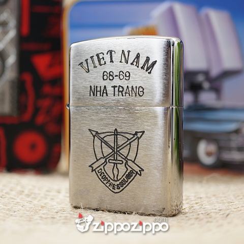 Bật lửa zippo chiến tranh việt nam đời số ( VIETNAM-NHA TRANG 68-69 )