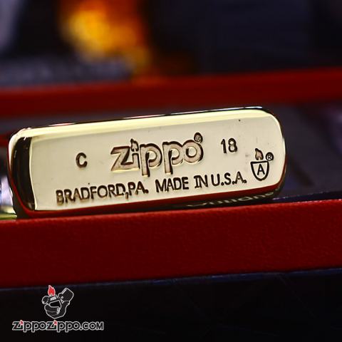 Bật lửa Zippo chính hãng đồng bóng khắc Crusades Armor