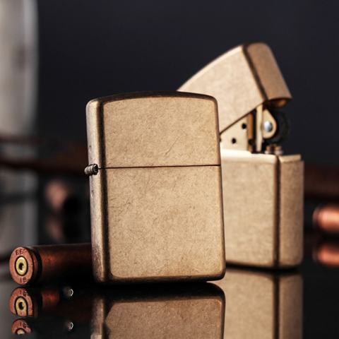 Bật Lửa Zippo Đồng Thau Vỏ Dày Xước Bụi - SKU 28496 – Zippo Armor Tumbled Brass