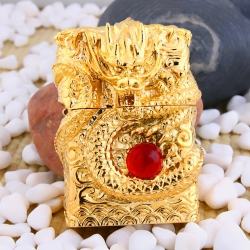 Bật lửa Zippo chính hãng phiên bản rồng vàng quấn ngọc đỏ - Mã SP: ZPC0034