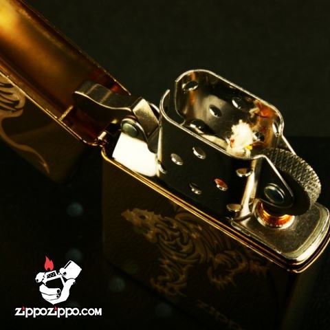 Bật lửa Zippo chính hãng vàng ìn hình hổ