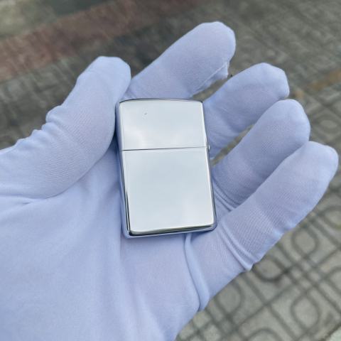 BẬT LỬA ZIPPO CỔ TRƠN MÀU BẠC BÓNG SẢN XUẤT NĂM 1969