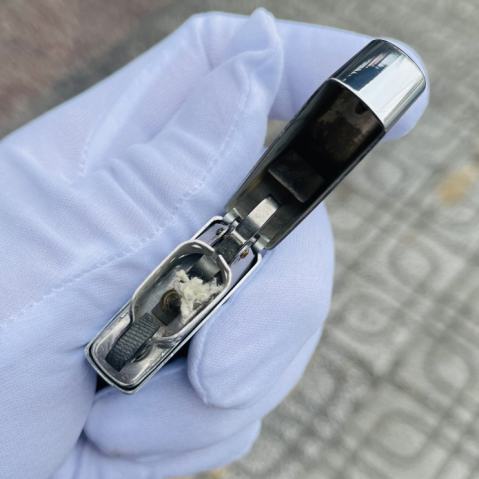 BẬT LỬA ZIPPO CỔ TRƠN MÀU BẠC XƯỚC SẢN XUẤT NĂM 1958