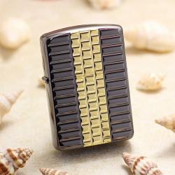 Bật Lửa Zippo Dập Nổi Ô Vuông Đan Xen Mạ TiTan - Mã SP: ZPC2584