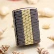 Bật Lửa Zippo Dập Nổi Ô Vuông Đan Xen Mạ TiTan