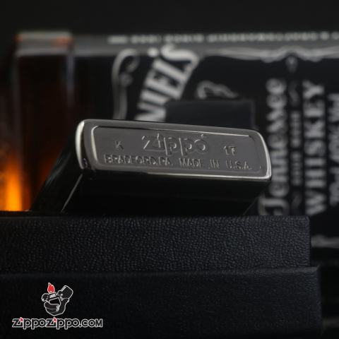 Bật Lửa Zippo Đen Bóng Khắc Mạ Vàng Xe Suzuki