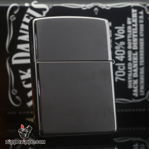 Bật Lửa Zippo Đen Bóng Khắc Mạ Vàng Xe Suzuki
