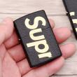 Bật Lửa Zippo Đen Nhám Khắc SUPREME Ver.2