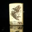 Bật lửa zippo đồng khắc hình cá chép vượt vũ môn