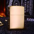 Bật Lửa Zippo Khắc Bông Tuyết Khảm Trai Xung Quanh Mạ Vàng
