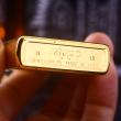 Bật Lửa Zippo Khắc Bông Tuyết Khảm Trai Xung Quanh Mạ Vàng