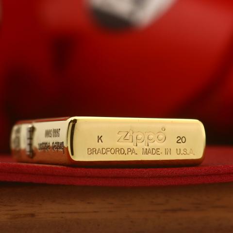 Bật lửa Zippo khắc Marlboro 2 mặt bản đồng bóng giới hạn