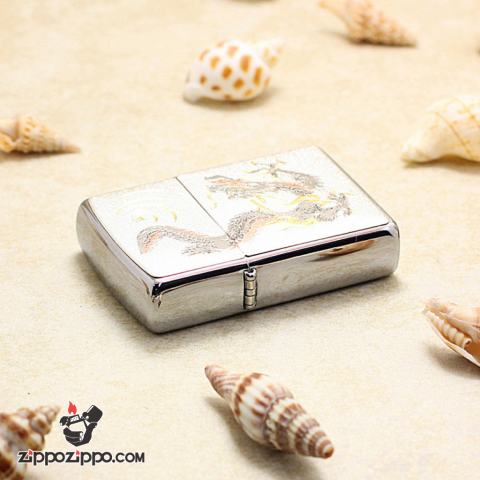 Bật Lửa Zippo Khắc Rồng Đang Bay Lượn