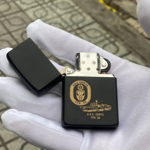 Bật Lửa Zippo La Mã Năm 1987- Uss Curis Ffg-38