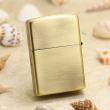 Bật Lửa Zippo Love Cỏ Bốn Lá (Màu Vàng)