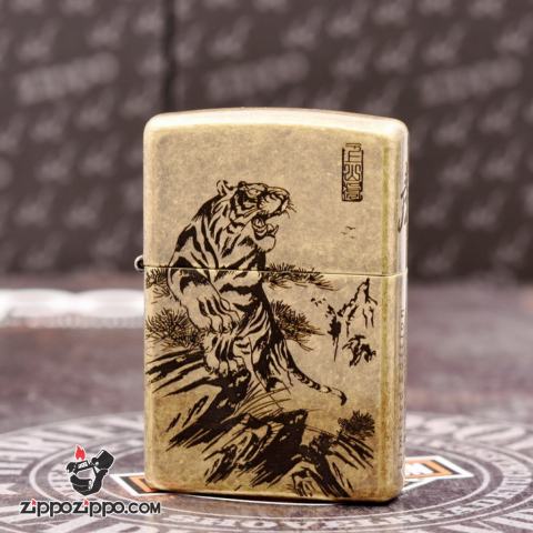 Bật Lửa Zippo Mạ Antique Brass Khắc Chúa Sơn Lâm