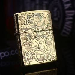 Bật Lửa Zippo Phiên Bản Chạm Khắc Nổi Hoa Văn Bao Quanh  B-W Amor - Mã SP: ZPC2528