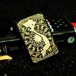 Bật Lửa Zippo Phiên Bản Màu Đen Nứt Khăc Họa Tiết Trống Đồng Việt Nam - Mã SP: ZPC2514