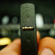 Bật Lửa Zippo Phiên Bản Màu Đen Nứt Khăc Mã Phi