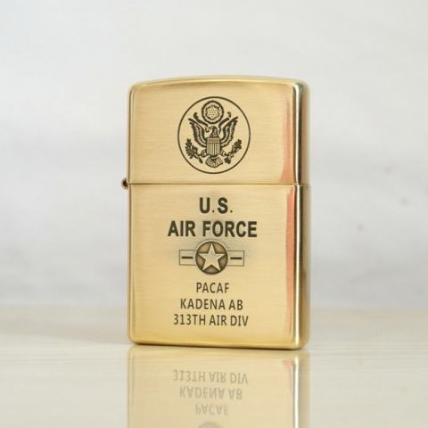 Bật lửa Zippo phiên bản quân đội