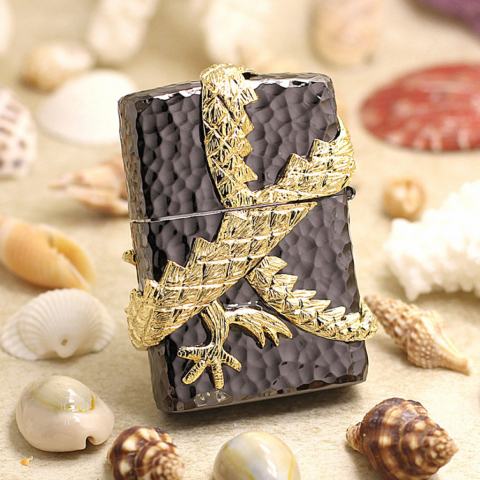 Bật Lửa Zippo Xuất Nhật Băng Đen Huy Hiệu Rồng Ba Chiều Mạ Vàng