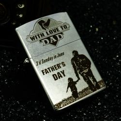 Zippo bac xước khắc hình cha con