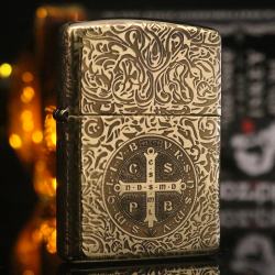 Zippo Chính Hãng Đồng Bóng Khắc Constantine Cha Thánh Bản Armor - Mã SP: ZPC2251