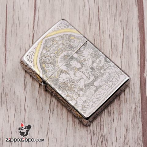 Zippo Chính Hãng Đồng Khắc Đức Phật Ngồi Trên Đài Sen Hoa Văn Tinh Tế Bản Chorme