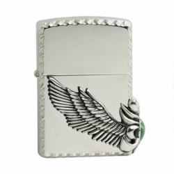 Zippo Chính Hãng Màu Bạc Có Cánh Thiên Thần Gắn Ngọc Xanh Bên