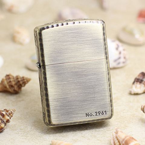 Zippo Chính Hãng Màu Đồng Khắc Đầu Lâu Quanh Viền Vỏ Dày Armor Giới Hạn