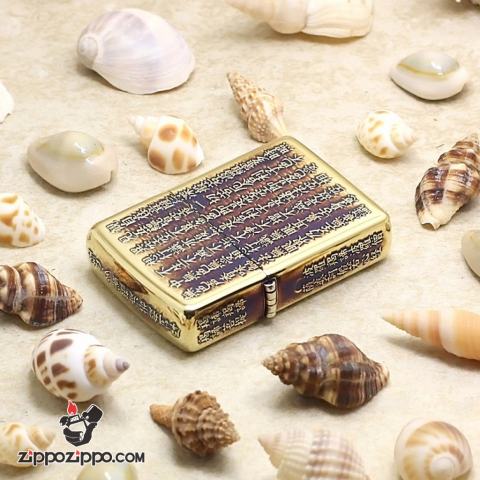 Zippo Chính Hãng Màu Vàng Đốt Khắc Nổi Tâm Kinh