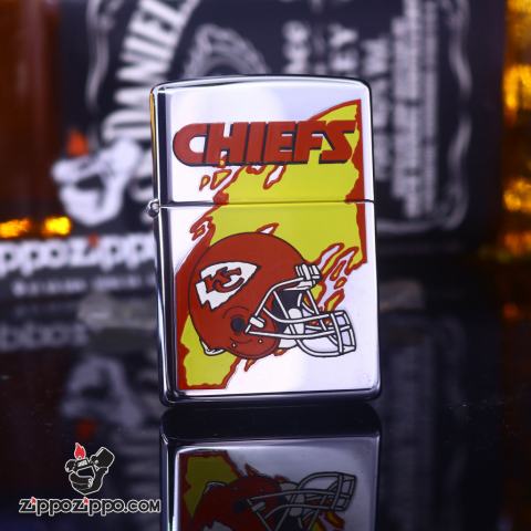 Zippo Cổ bạc hình bóng bầu dục CHIEFS sản xuất 1998