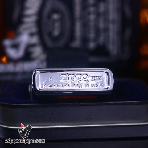 Zippo Cổ bạc hình bóng bầu dục CHIEFS sản xuất 1998
