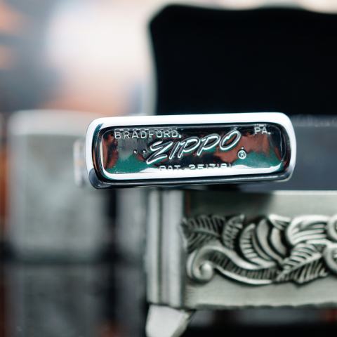 Zippo Cổ bạc xước sản xuất 1963
