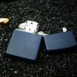 Zippo Cổ Sơn Xanh Navy In Logo FUN Năm 2000