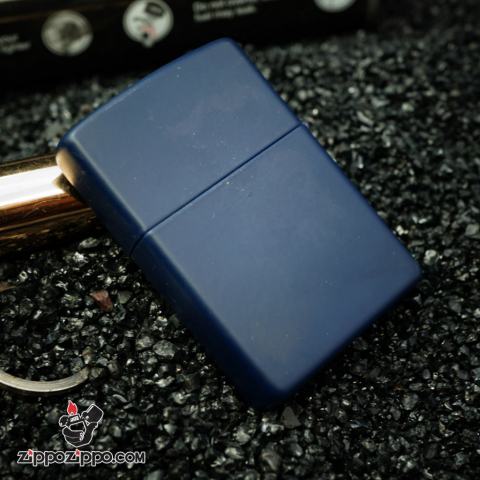 Zippo Cổ Sơn Xanh Navy In Logo FUN Năm 2000