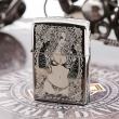 Zippo đen bóng cô gái gợi cảm