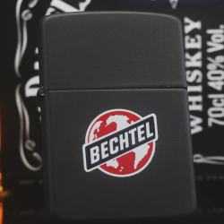 Zippo đời gạch sản xuất 1985 sơn đen BECHTEL - Mã SP: ZPC2271-18