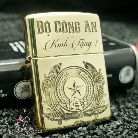 zippo đồng nguyên chất khắc sâu bộ công an kính tặng bản mới