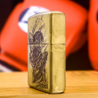 Zippo khắc hổ leo núi bản đồng đốt