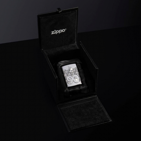 Zippo Kỷ Niệm 90 Năm Thành Lập Của Hãng Vỏ Bạc Nguyên Khối